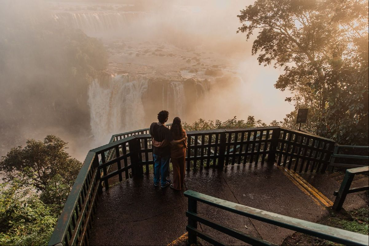 Amanhecer e pôr do sol nas Cataratas do Iguaçu estão com novos horários